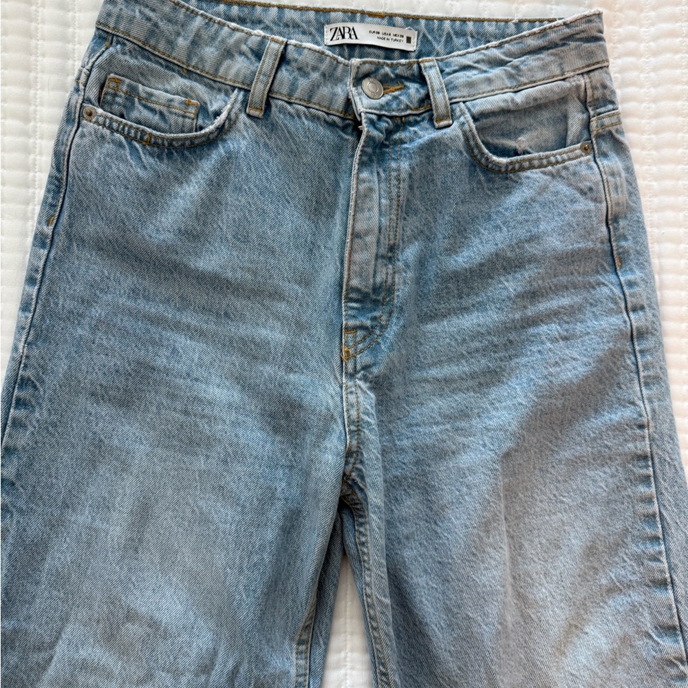 Zara High Rise Straight Leg Jeans